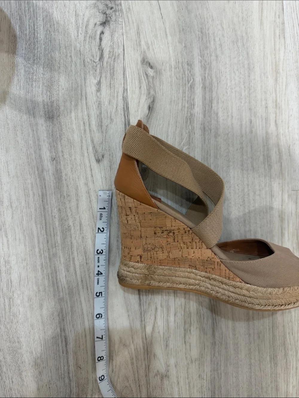 TORY Burch Wedge Espadrille Sandals in Taupe size 9.5